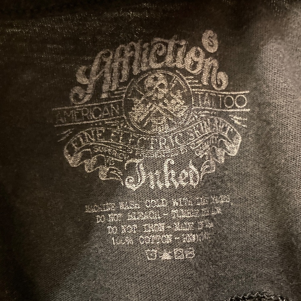 Affliction Shirt - Picture 3 of 6